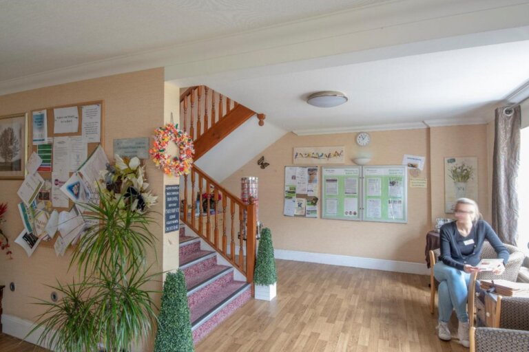 Sutton Hall and Lodge Care Home – Rosedale Care
